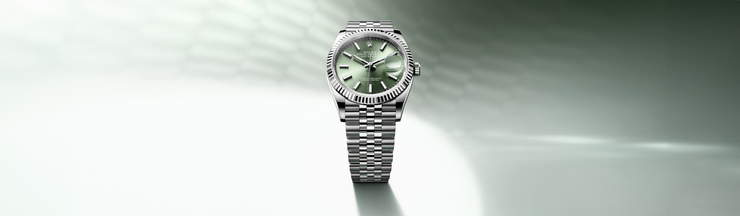 rolex datejust M126234 0051 2210jva 001 landscape min scaled.jpg