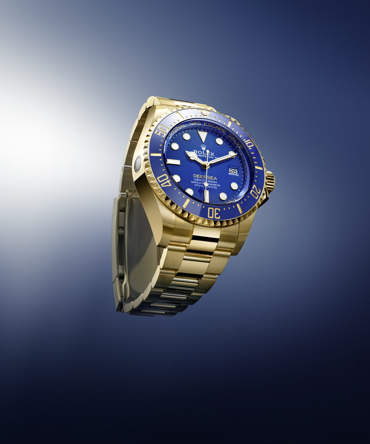 rolex deepsea m136668lb 0001 2401jva 003 rvb landscape min.jpeg