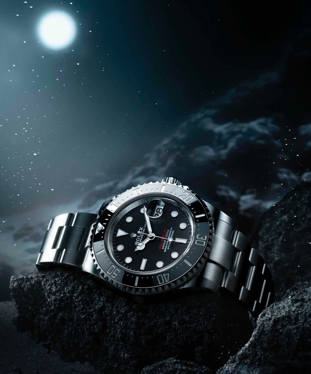 rolex seadweller m126600 0002 1710jva 002 re landscape min.jpg