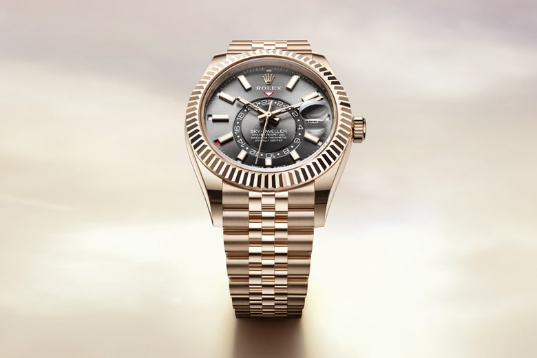 rolex sky dweller cover m336935 0008 2312jva 001 portrait min.jpg