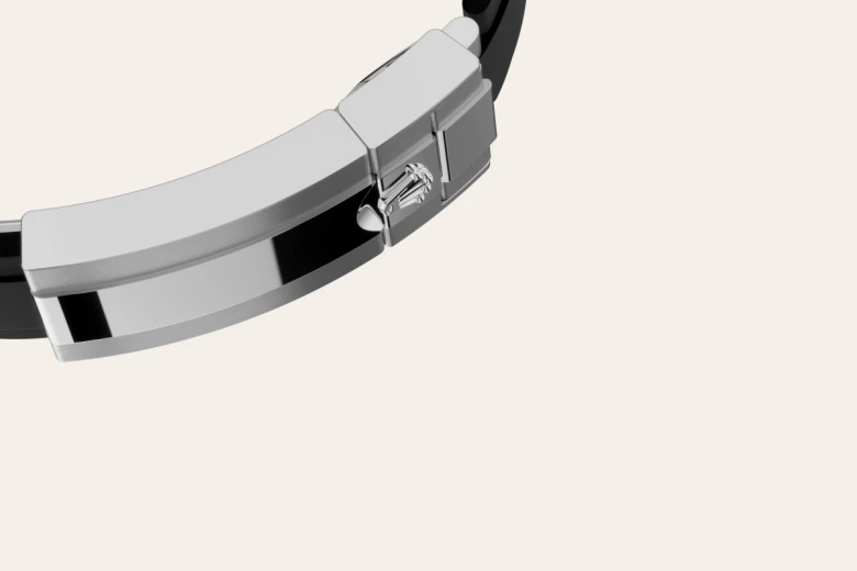Yacht-Master 42 11 anim bracelet material portrait 226659 ym42 oysterflex black 0104