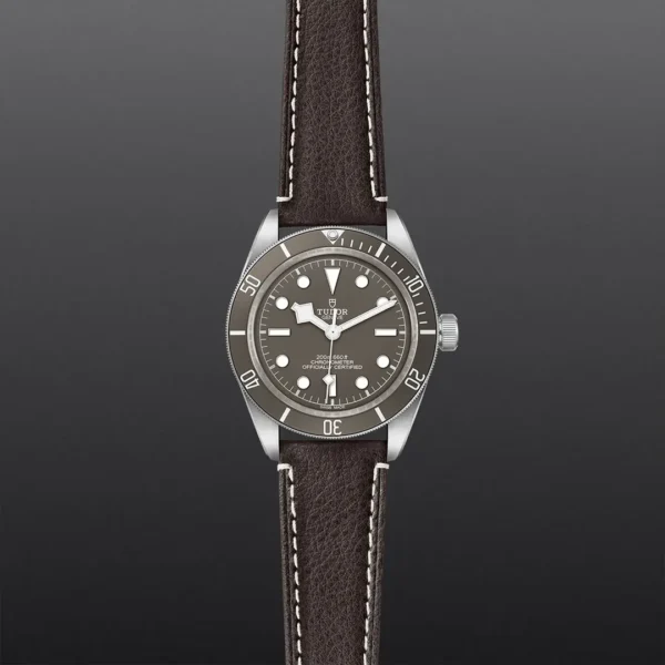 M79010SG 0001 4