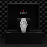 M28400 0001 Tudor Bauer 2