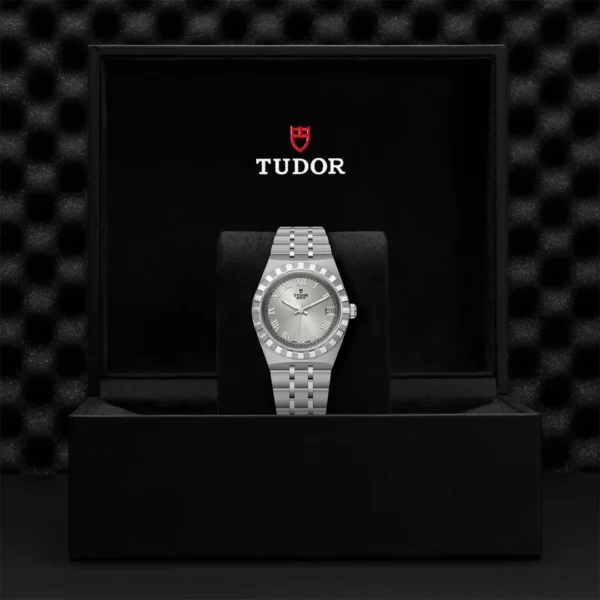M28400 0001 Tudor Bauer 2