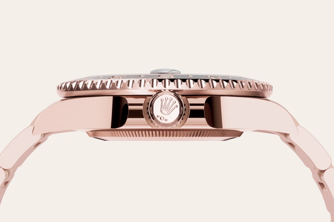 GMT-Master II 14 m126715chnr 0002 060.webp