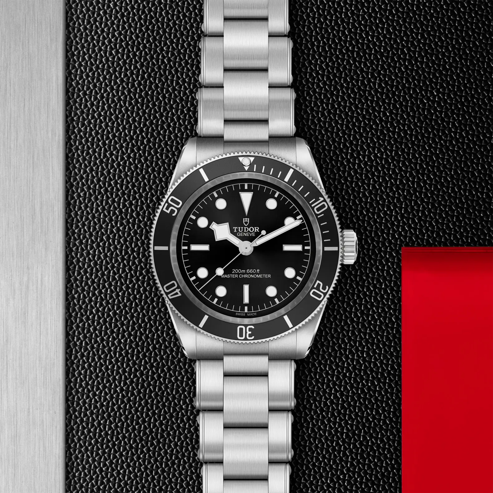 Black Bay 1 m7941a1a0nu 0001 flatlay std