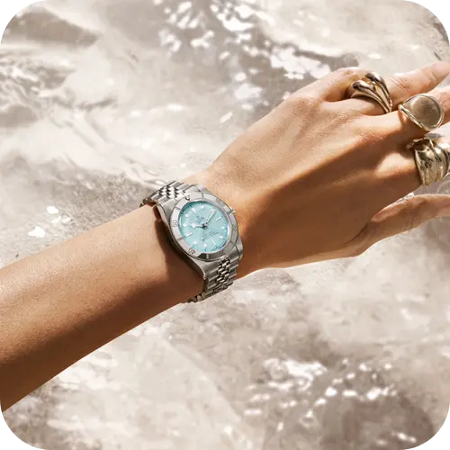 Descubre el nuevo Black Bay 54 “Lagoon Blue” de TUDOR. 7 t25 pro m790000001 013 8qZiCyErZbwF6lfd.webp