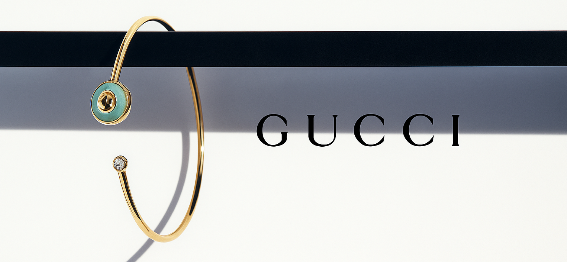 BANNER GUCCI INTERLOCKING