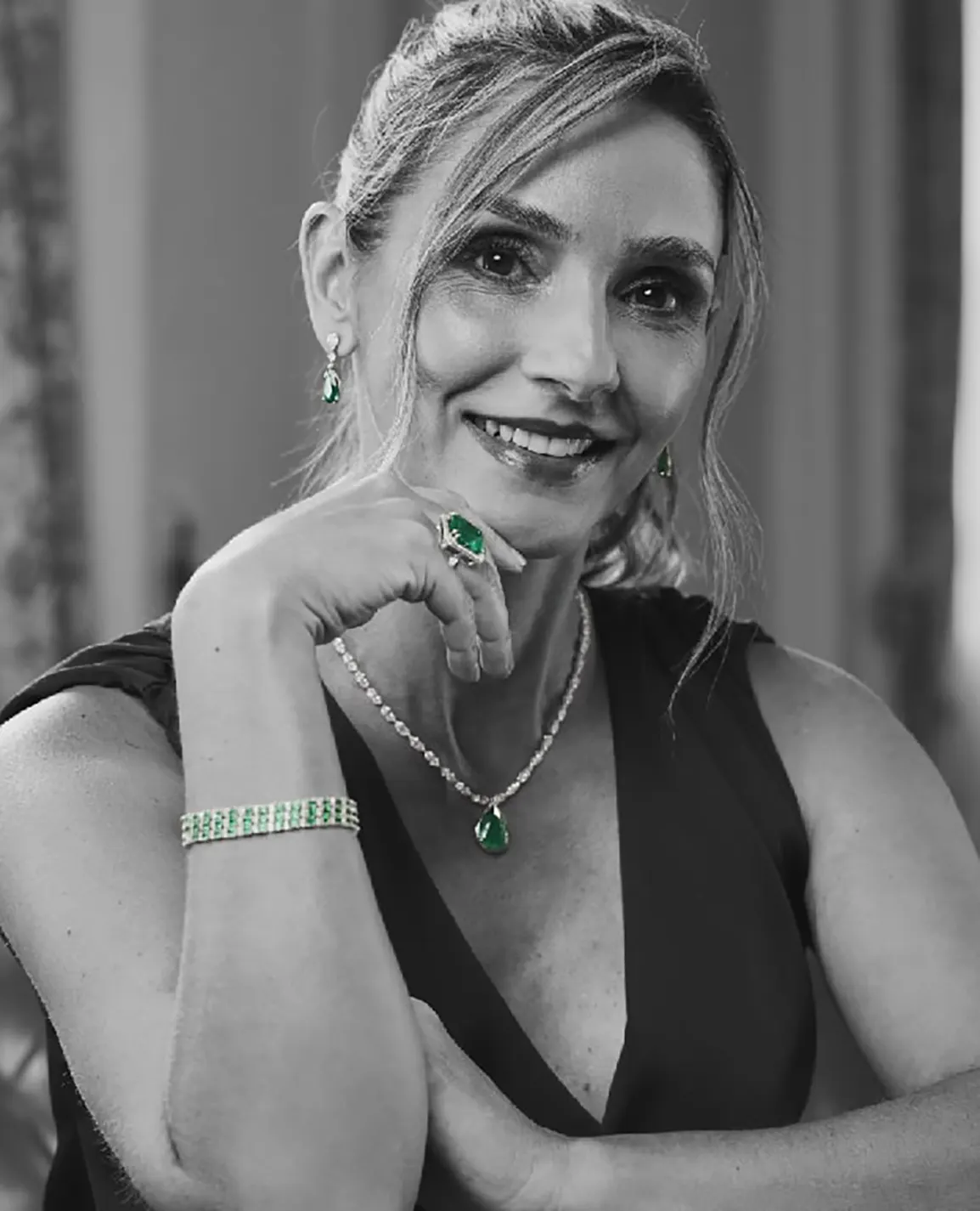 Bauer Esmeraldas 6 mujer joyeria bauer esmeraldas