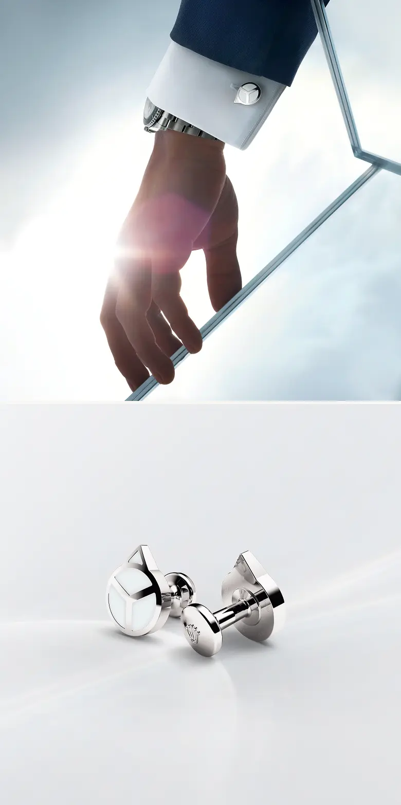 rolex accessories chromalight cufflinks rolexcufflinks 2403jva 003 portrait.webp